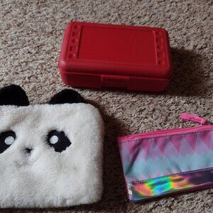 Lot of 3 pencil box and pair of zip pouches